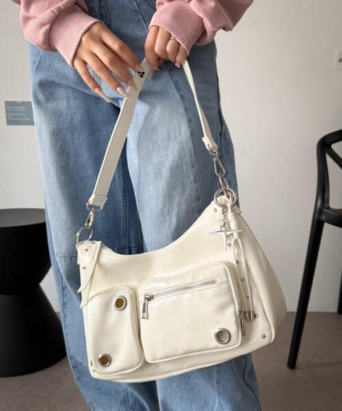 WEGO(ウィゴー)の「WEGO/【26年春新作】BIGハトメ2wayショルダー(ショルダーバッグ・レディース・ブラック系その他/ブラック/ワイン/ライトグレー/ホワイト/キャメル・FREE)」の21枚目の写真