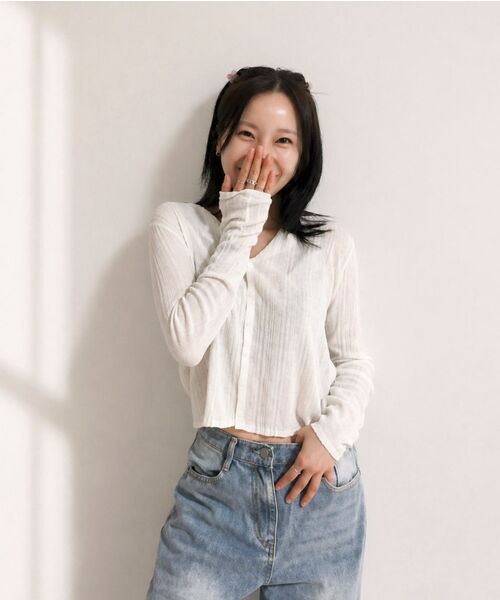 320SHOWROOM(320ショールーム)の「Linen Blend Ribbed Short Cardigan Ivory(カーディガン/ボレロ・レディース・アイボリー・FREE)」の4枚目の写真