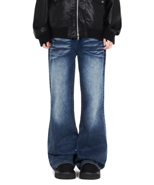 IDWS(アイドンワナセル)の「Motion Flare Denim Pants Indigo(デニムパンツ・レディース・その他・1/2/0)」の19枚目の写真