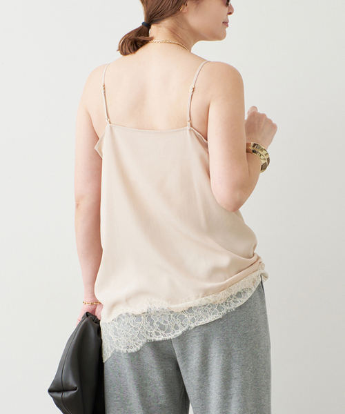 Deuxieme Classe（ドゥーズィエムクラス）の「Lace Trimmed キャミソール 2（シャツ/ブラウス・レディース・ベージュ・FREE）」の14枚目の写真
