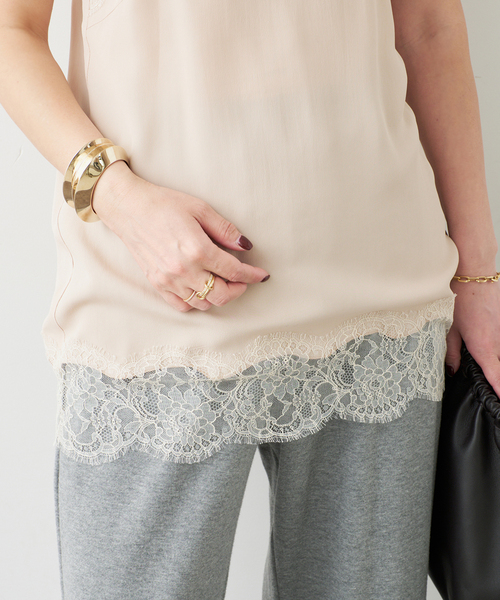 Deuxieme Classe（ドゥーズィエムクラス）の「Lace Trimmed キャミソール 2（シャツ/ブラウス・レディース・ベージュ・FREE）」の15枚目の写真