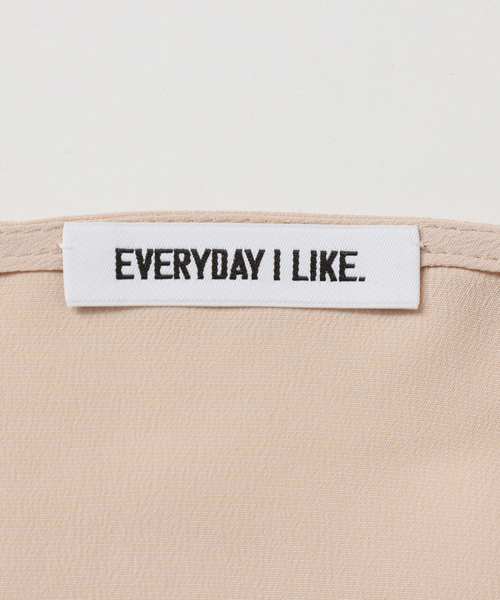 Deuxieme Classe（ドゥーズィエムクラス）の「Lace Trimmed キャミソール 2（シャツ/ブラウス・レディース・ベージュ・FREE）」の10枚目の写真