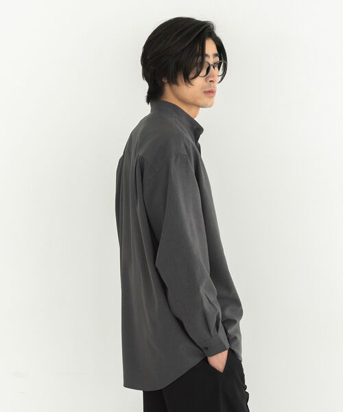 CRAFT STANDARD BOUTIQUE(クラフトスタンダードブティック)の「【機能素材】バンドカラーシャツ(シャツ/ブラウス・メンズ・ネイビー/チャコールグレー/ブラック・L/M)」の14枚目の写真