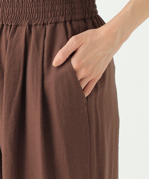 Elura(エルーラ)の「フィラメントツイルワイドパンツ/659645(その他パンツ・レディース・ブラウン/ベージュ/ブラック・SMALL/MEDIUM/LARGE)」の12枚目の写真