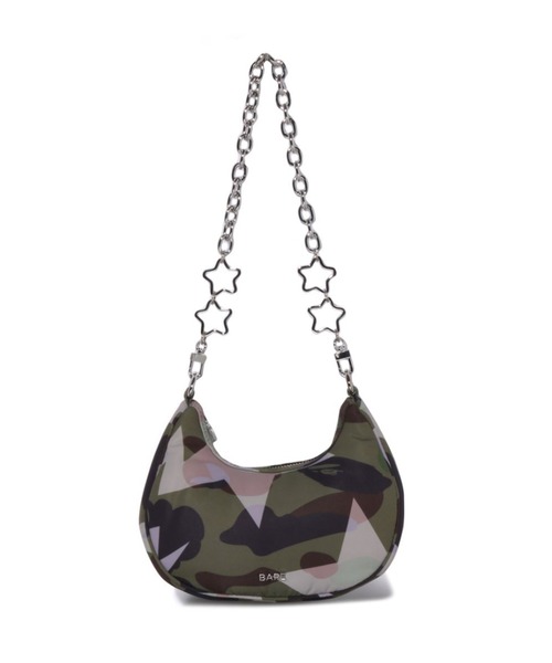 A BATHING APE（アベイシングエイプ）の「STA OVER PRINT 1ST CAMO QUILTING MOON SHAPE BAG（ショルダーバッグ・レディース・グリーン/イエロー・FREE）」の2枚目の写真