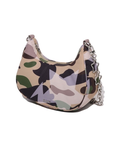 A BATHING APE（アベイシングエイプ）の「STA OVER PRINT 1ST CAMO QUILTING MOON SHAPE BAG（ショルダーバッグ・レディース・グリーン/イエロー・FREE）」の6枚目の写真