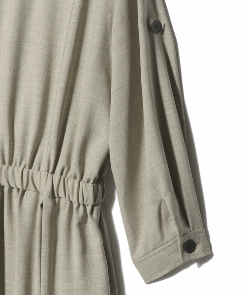 ESTNATION（エストネーション）の「ESTNATION / Vネック ワークワンピース（ワンピース・レディース・ライトベージュ/ネイビー・36/38）」の6枚目の写真