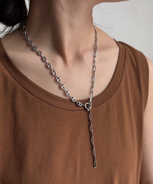 DouDou（ドゥドゥ）の「ミドルミックスチェーンマンテルネックレス（ネックレス・レディース・ゴールド/シルバー・FREE）」の4枚目の写真