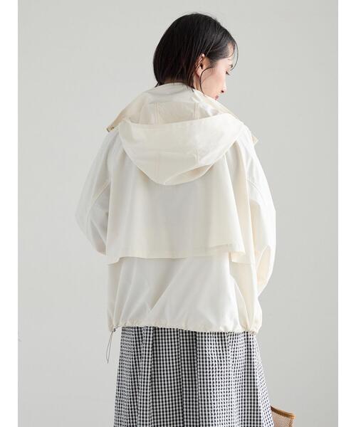 Te chichi（テチチ）の「ライトマウンテンパーカー（ブルゾン・レディース・オフホワイト/ベージュ/チャコールグレー・F）」の13枚目の写真