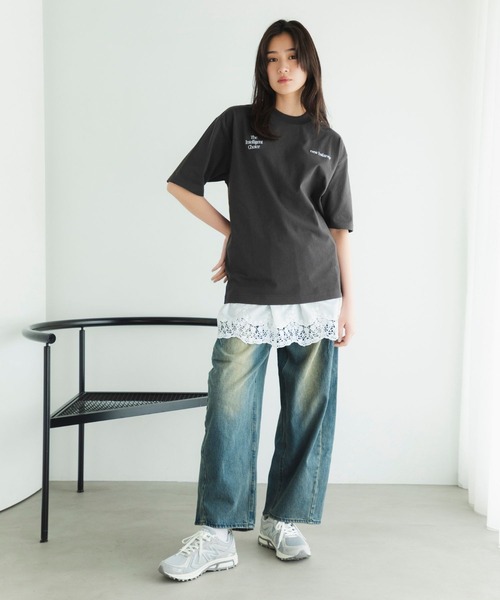 NEW BALANCE(ニューバランス)の「Linear Logo T-Shirt(Tシャツ/カットソー・レディース・スミクロ/ダークグリーン/ホワイト・XX-LARGE/X-LARGE/MEDIUM/SMALL/LARGE)」の15枚目の写真