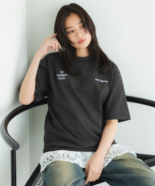 NEW BALANCE(ニューバランス)の「Linear Logo T-Shirt(Tシャツ/カットソー・レディース・スミクロ/ダークグリーン/ホワイト・XX-LARGE/X-LARGE/MEDIUM/SMALL/LARGE)」の14枚目の写真