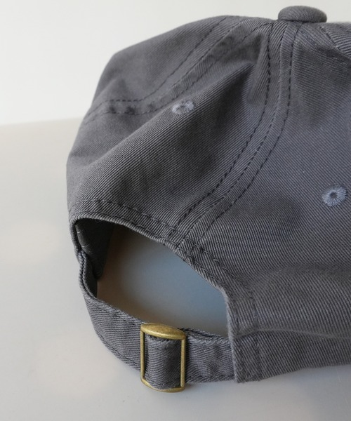 ammy.(エイミードット)の「【 BARELY BLUE / ベアリーブルー 】 ロゴ 刺繍 コットン ベーシックキャップ(キャップ・レディース・ネイビー/アイボリー/ブラック/グレー・FREE)」の8枚目の写真