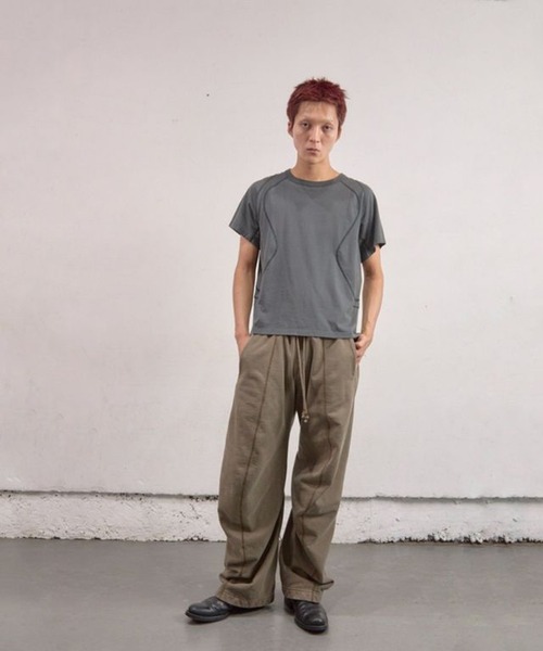 NVRFRGT(ネヴァーフォーゲット)の「Panelled Half Sleeve T-Shirt(Tシャツ/カットソー・メンズ・ブルー/ベージュ・1/3/2)」の10枚目の写真