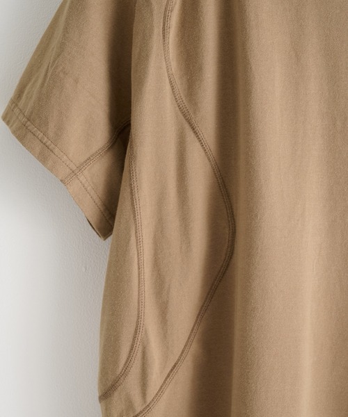 NVRFRGT(ネヴァーフォーゲット)の「Panelled Half Sleeve T-Shirt(Tシャツ/カットソー・メンズ・ブルー/ベージュ・1/3/2)」の21枚目の写真