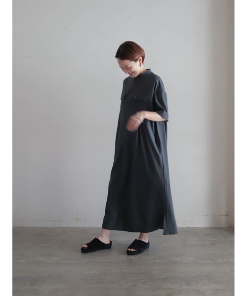 FIL DE FER(フィルデフェール)の「メランジライトポリ Wポケットワンピース(ワンピース・レディース・グレー/チャコールグレー・FREE)」の12枚目の写真