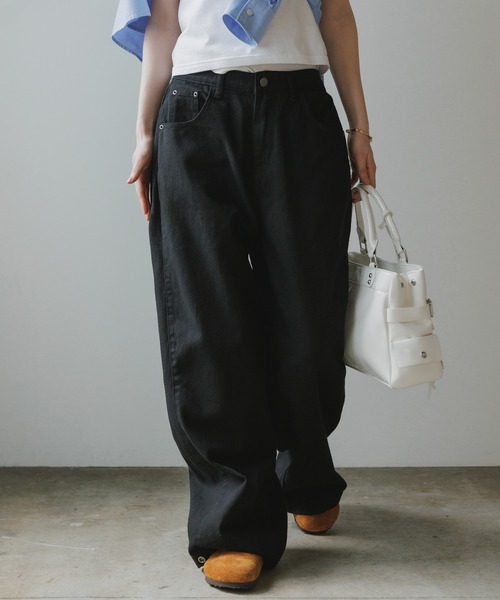 Chick（チック）の「Basic 5-Pocket Wide-Leg Denim Pants / ベーシック 5ポケット ワイドデニムパンツ 2026年春夏（デニムパンツ・レディース・ホワイト/ブラック/ベージュ・S/M）」の13枚目の写真