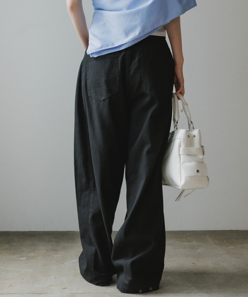 Chick（チック）の「Basic 5-Pocket Wide-Leg Denim Pants / ベーシック 5ポケット ワイドデニムパンツ 2026年春夏（デニムパンツ・レディース・ホワイト/ブラック/ベージュ・S/M）」の17枚目の写真