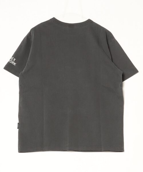 AVIREX(アヴィレックス)の「《Disney Collection》PRINT T-SHIRT / DONALD DUCK / AVIREX / アヴィレックス(Tシャツ/カットソー・メンズ・チャコール/キナリ・MEDIUM/LARGE/X-LARGE/XX-LARGE)」の21枚目の写真