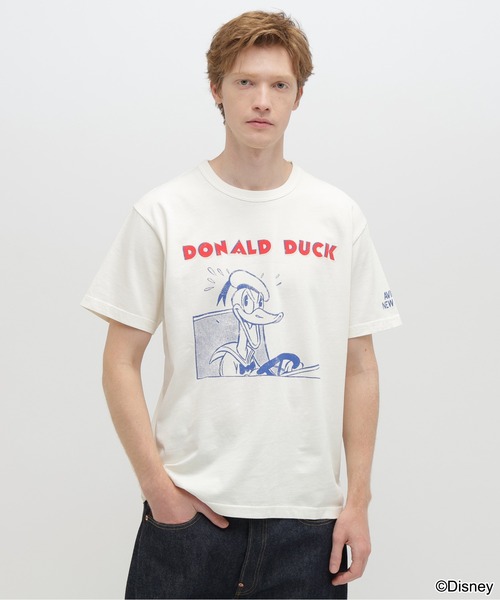 AVIREX(アヴィレックス)の「《Disney Collection》PRINT T-SHIRT / DONALD DUCK / AVIREX / アヴィレックス(Tシャツ/カットソー・メンズ・チャコール/キナリ・MEDIUM/LARGE/X-LARGE/XX-LARGE)」の3枚目の写真