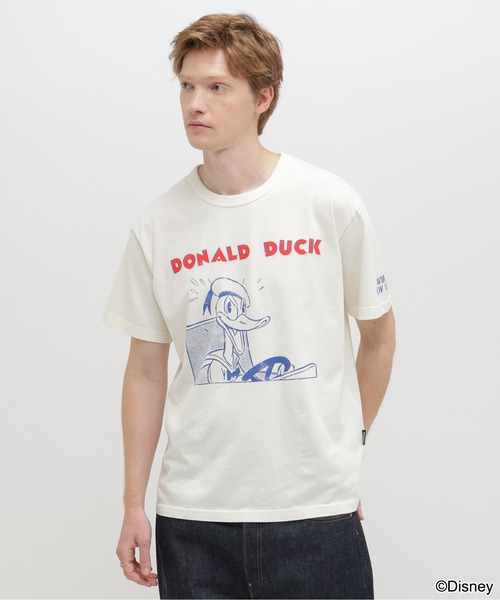 AVIREX(アヴィレックス)の「《Disney Collection》PRINT T-SHIRT / DONALD DUCK / AVIREX / アヴィレックス(Tシャツ/カットソー・メンズ・チャコール/キナリ・MEDIUM/LARGE/X-LARGE/XX-LARGE)」の4枚目の写真
