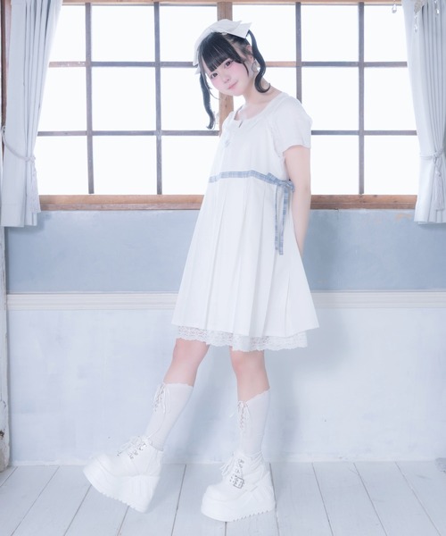 Whinny(ホワイニー)の「Whinny/《セットアップ可能♪》優等生きゃぴきゃぴワンピ(ワンピース・レディース・ホワイト/グレー/ブラック・FREE)」の5枚目の写真