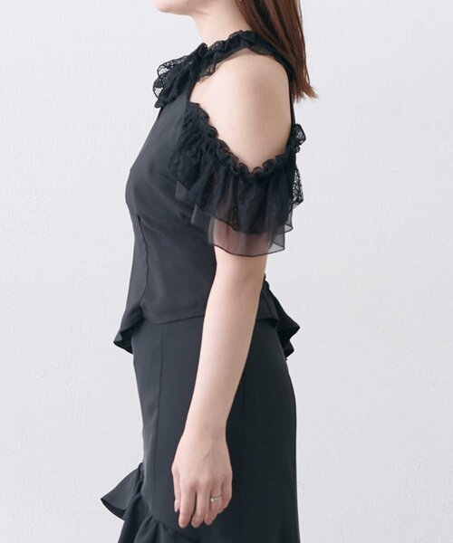 Belle Charme(ベルシャルム)の「【Belle Charme】Lace Collar Tops(シャツ/ブラウス・レディース・ブラック/ベージュ/ドット・FREE)」の4枚目の写真