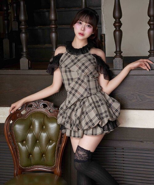 Belle Charme(ベルシャルム)の「【Belle Charme】Lace Collar Tops(シャツ/ブラウス・レディース・ブラック/ベージュ/ドット・FREE)」の9枚目の写真
