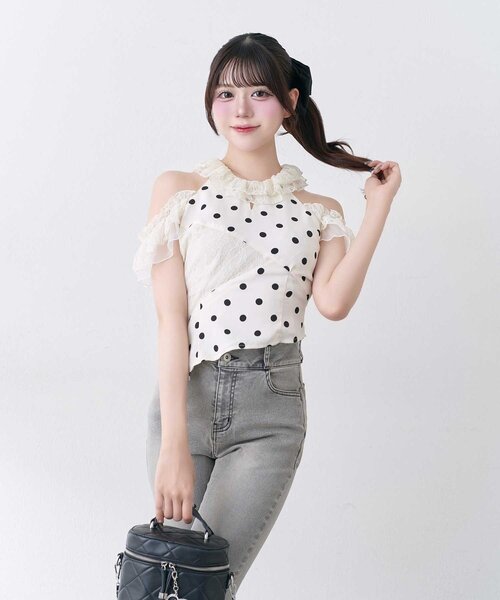 Belle Charme(ベルシャルム)の「【Belle Charme】Lace Collar Tops(シャツ/ブラウス・レディース・ブラック/ベージュ/ドット・FREE)」の13枚目の写真