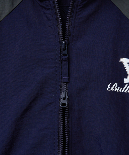 YALE(イェール)の「ブルドッグス トラック ウインドブレーカー_ネイビー(ナイロンジャケット・レディース・その他・SMALL/MEDIUM/LARGE/X-LARGE)」の5枚目の写真