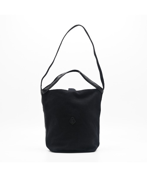 CLEDRAN(クレドラン)の「【付属 羊革】CL3989 HAND&WORK CANVAS CYLINDER BAG(ショルダーバッグ・レディース・ブラック/オフホワイト・FREE)」の4枚目の写真