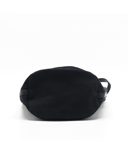 CLEDRAN(クレドラン)の「【付属 羊革】CL3989 HAND&WORK CANVAS CYLINDER BAG(ショルダーバッグ・レディース・ブラック/オフホワイト・FREE)」の7枚目の写真