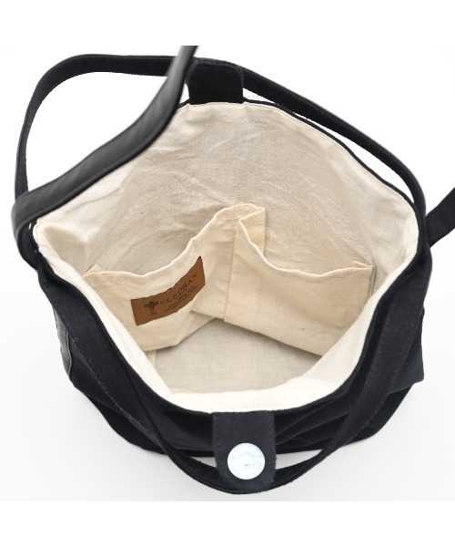 CLEDRAN(クレドラン)の「【付属 羊革】CL3989 HAND&WORK CANVAS CYLINDER BAG(ショルダーバッグ・レディース・ブラック/オフホワイト・FREE)」の9枚目の写真