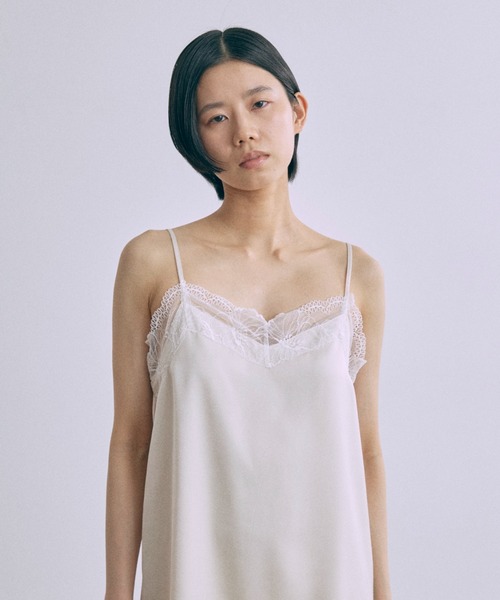 EN NEUME（エンノイム）の「Silky Lace Cami Dress（ワンピース・レディース・ピンク/ブルー/アイボリー・FREE）」の9枚目の写真