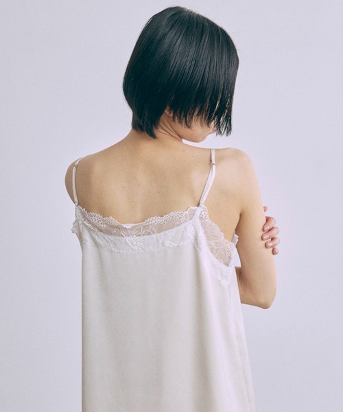 EN NEUME（エンノイム）の「Silky Lace Cami Dress（ワンピース・レディース・ピンク/ブルー/アイボリー・FREE）」の10枚目の写真