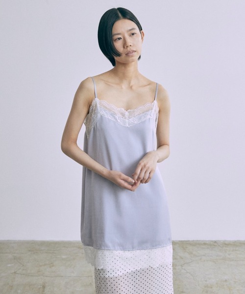 EN NEUME（エンノイム）の「Silky Lace Cami Dress（ワンピース・レディース・ピンク/ブルー/アイボリー・FREE）」の14枚目の写真