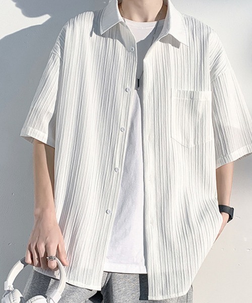 KELVIN(ケルヴァン)の「Pleated Oversized Short Sleeve Shirt プリーツオーバーサイズ半袖シャツ(シャツ/ブラウス・メンズ・ブラック/ホワイト・MEDIUM/LARGE)」の4枚目の写真