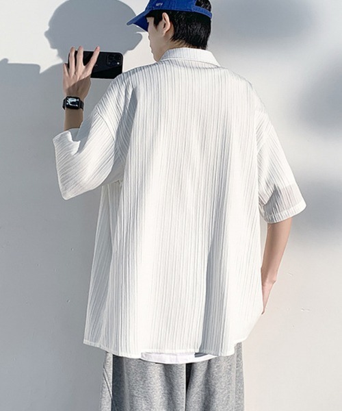 KELVIN(ケルヴァン)の「Pleated Oversized Short Sleeve Shirt プリーツオーバーサイズ半袖シャツ(シャツ/ブラウス・メンズ・ブラック/ホワイト・MEDIUM/LARGE)」の5枚目の写真