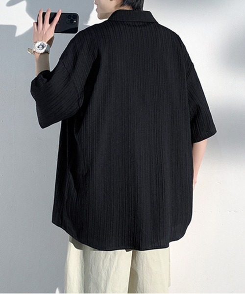 KELVIN(ケルヴァン)の「Pleated Oversized Short Sleeve Shirt プリーツオーバーサイズ半袖シャツ(シャツ/ブラウス・メンズ・ブラック/ホワイト・MEDIUM/LARGE)」の13枚目の写真