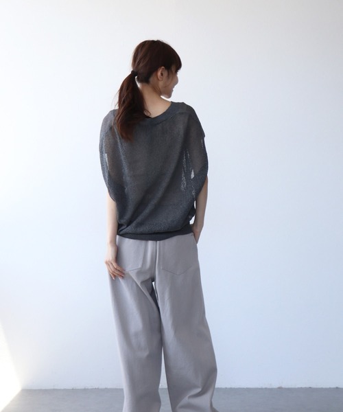 Jines(ジネス)の「TSUMUGI和紙ベストカーディガン(ベスト・レディース・ベージュ/パープル/ブラック/チャコールグレー・38)」の14枚目の写真