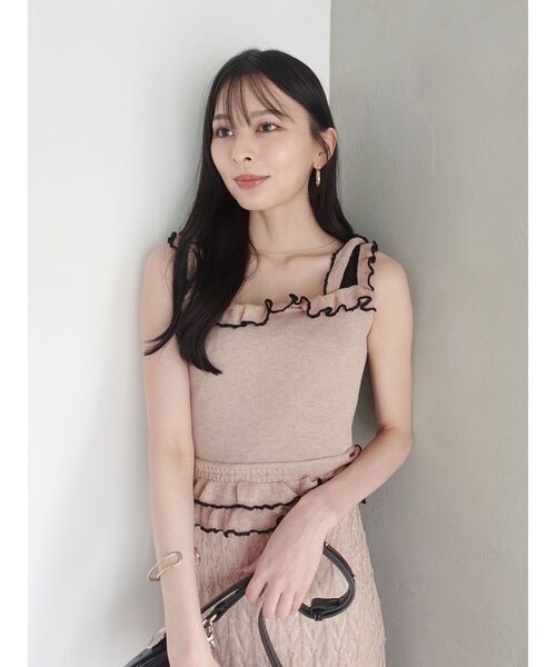 LAGUNAMOON(ラグナムーン)の「フリルバイカラーニットワンピース 【夏服】(ワンピース・レディース・ブラック/ベージュ/カーキ・MEDIUM/SMALL)」の13枚目の写真