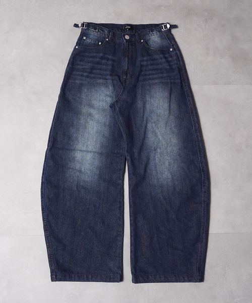 1111clothing(ワンフォークロージング)の「シャイニーデニム エンボス バレルバギーパンツ / Shiny Denim Embossed Barrel Baggy Pants(デニムパンツ・メンズ・ブラック/サックスブルー/ネイビー・XL/L/M)」の14枚目の写真