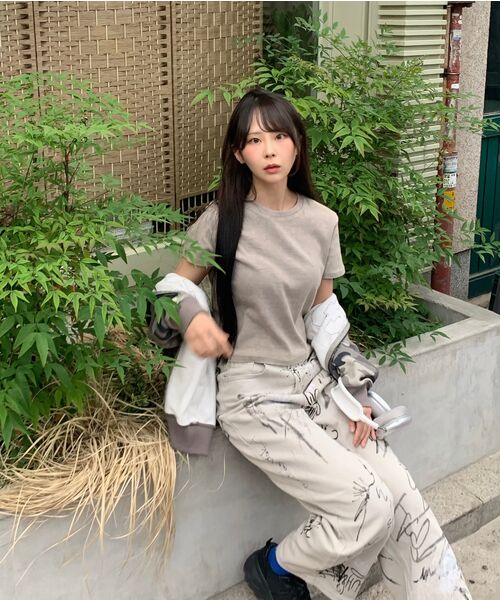 CREAM SODA LAB(クリームソーダラボ)の「ピグメントゴルジスリムクロップ半袖Tシャツカーキ(Tシャツ/カットソー・レディース・その他・FREE)」の11枚目の写真