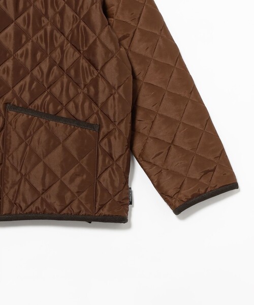 BEAMS F(ビームスエフ)の「Traditional Weatherwear / WAVERLY STUDS SHORT キルティング ジャケット(ブルゾン・メンズ・ブラック・36/38)」の4枚目の写真