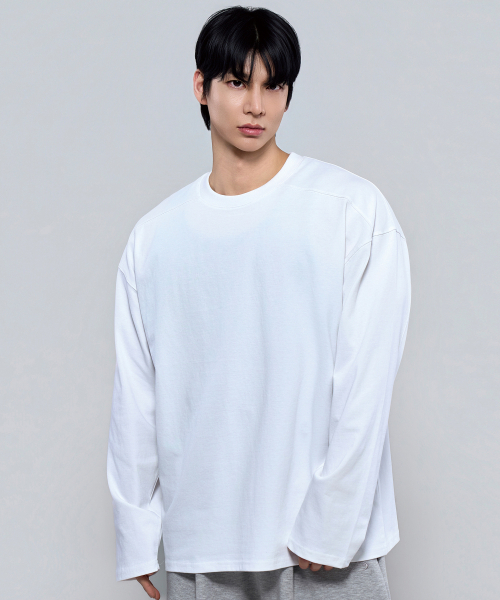 PHYSICAL GARMENTS（フィジカルガーメンツ）の「P2613 ヘビーカットオーバーサイズ長袖Tシャツ [3COLOR]（Tシャツ/カットソー・メンズ・ホワイト/ブラック/チャコール・MEDIUM/LARGE/X-LARGE/XX-LARGE）」の4枚目の写真