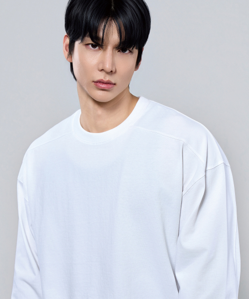 PHYSICAL GARMENTS（フィジカルガーメンツ）の「P2613 ヘビーカットオーバーサイズ長袖Tシャツ [3COLOR]（Tシャツ/カットソー・メンズ・ホワイト/ブラック/チャコール・MEDIUM/LARGE/X-LARGE/XX-LARGE）」の6枚目の写真