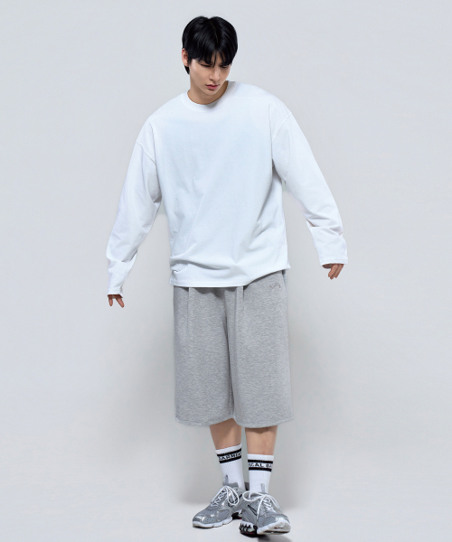 PHYSICAL GARMENTS（フィジカルガーメンツ）の「P2613 ヘビーカットオーバーサイズ長袖Tシャツ [3COLOR]（Tシャツ/カットソー・メンズ・ホワイト/ブラック/チャコール・MEDIUM/LARGE/X-LARGE/XX-LARGE）」の11枚目の写真