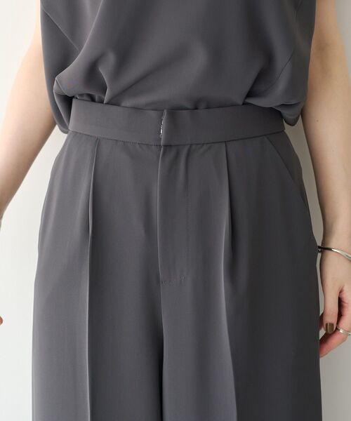 YECCA VECCA(イェッカヴェッカ)の「【接触冷感】COOLスリットワイドパンツ【セットアップ対応】(その他パンツ・レディース・アイボリー/チャコールグレー/ブルー・S/M)」の16枚目の写真
