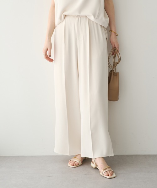 YECCA VECCA(イェッカヴェッカ)の「【接触冷感】COOLスリットワイドパンツ【セットアップ対応】(その他パンツ・レディース・アイボリー/チャコールグレー/ブルー・S/M)」の2枚目の写真
