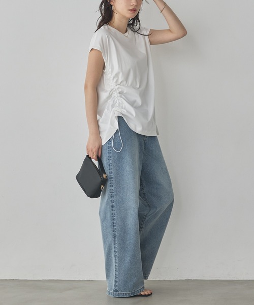 hunch(ハンチ)の「コンパクトスムース アシメデザイントップス(Tシャツ/カットソー・レディース・ブラック/グリーン/オフホワイト/ダークブラウン・FREE)」の22枚目の写真