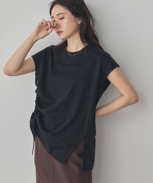 hunch(ハンチ)の「コンパクトスムース アシメデザイントップス(Tシャツ/カットソー・レディース・ブラック/グリーン/オフホワイト/ダークブラウン・FREE)」の17枚目の写真